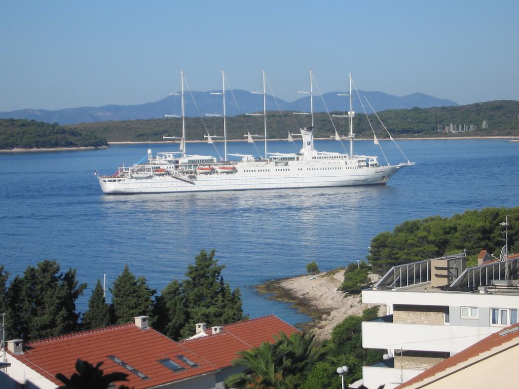 Apartment Duda Hvar Town Esterno foto